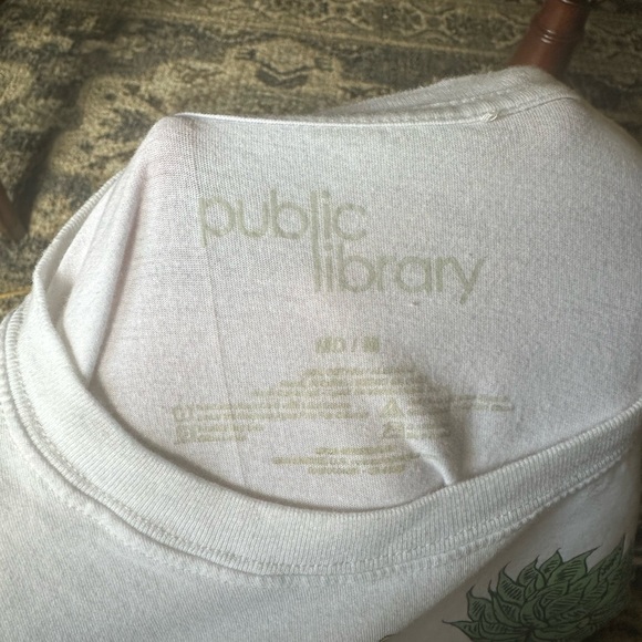 Succulent Crop Top - Picture 2 of 2